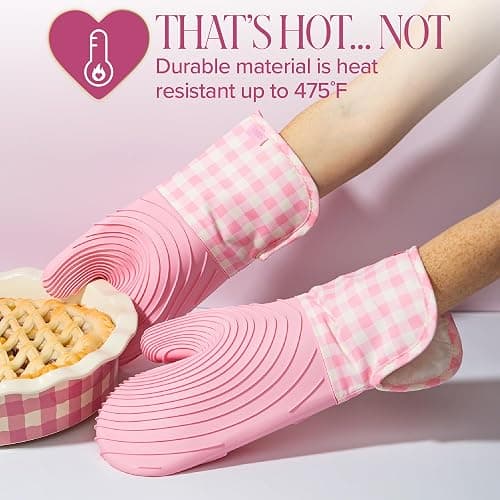 Paris Hilton Oven Mitt Set with Limited Edition Pink Gingham Design, Heat Resistant Pot Holders Featuring Non-Slip Textured Silicone Grips, 2-Piece Set, Pink thumbnail 3