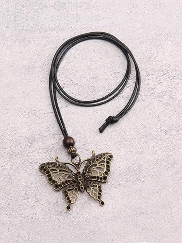 GelConnie Leather Cord Necklace Chain Multilayer Wooden Pendant Necklaces Vintage Jewelry Boho Long Sweater Necklace for Women Men thumbnail 9