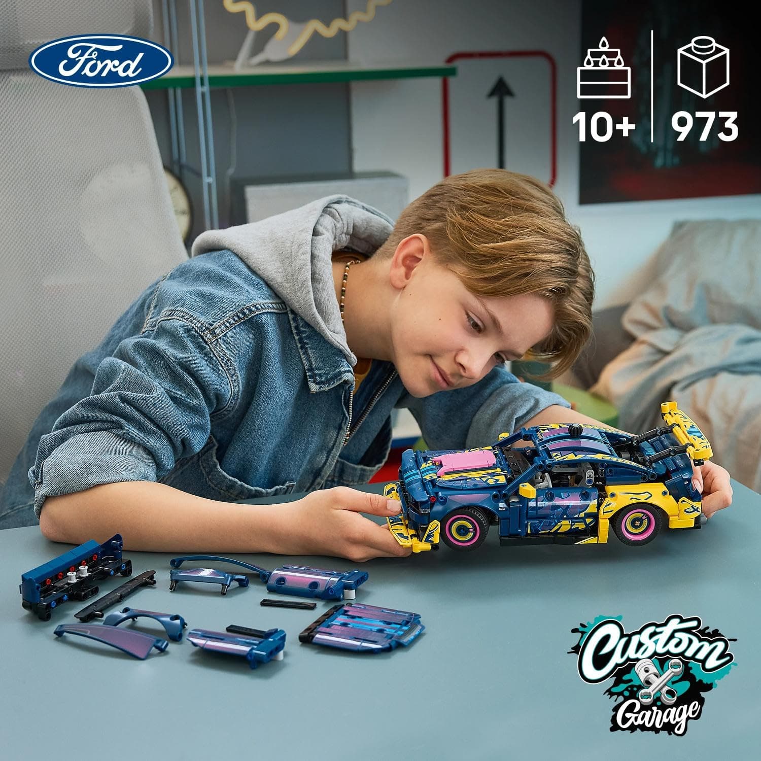LEGO Technic Customizable Ford Mustang GT Car Toy for Children from 10 Years - Vehicle Set with Steering and 8-Cylinder Engine - Kids Room Decoration - Gift for Boys and Girls 42236 thumbnail 3