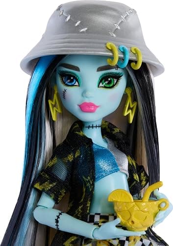 Monster High Scare-adise Island Frankie Stein Doll with Swimsuit, Coverup & Beach Accessories Like Hat, Volleyball & Tote thumbnail 3