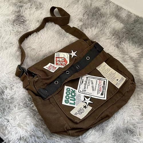 Canvas Messenger Bag for Women Vintage Crossbody Bag Star Patch Grunge Shoulder Bag thumbnail 3