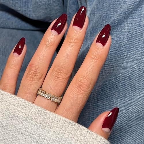 DND DC Gel Polish Set, Red Collection, UV/LED GelPolish and Air Dry Nail Lacquer, Matching Chip-Free Polish Duo, 0.5 Fl Oz Each thumbnail 2