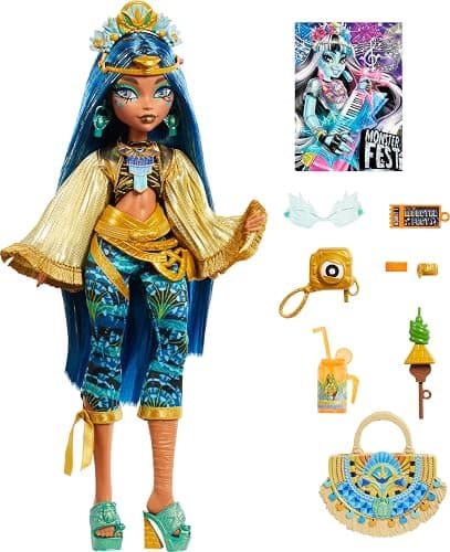 Monster High Cleo De Nile Poupée avec tenue glamour pour le Monster Fest et accessoires sur le thème du festival comme des en-cas, une affiche de groupe, un sac tendance et bien plus encore, HXH81 thumbnail 5