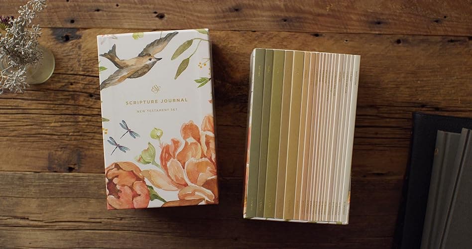 ESV Scripture Journal: New Testament Set (Artwork by Ruth Chou Simons) (Paperback) thumbnail 3