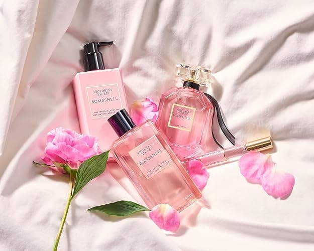 Victoria's Secret Bombshell Fine Fragrance 8.4oz Mist thumbnail 2