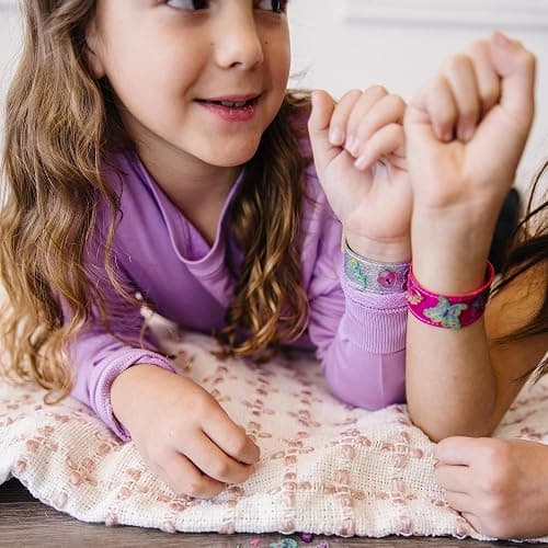 Melissa & Doug Design-Your-Own Bracelets with 100+ Sparkle Gem & Glitter Stickers, Kids Snap Bracelets, Stickers & Jewelry Crafts, Preschool Toys for Girls & Boys Ages 4+ thumbnail 8