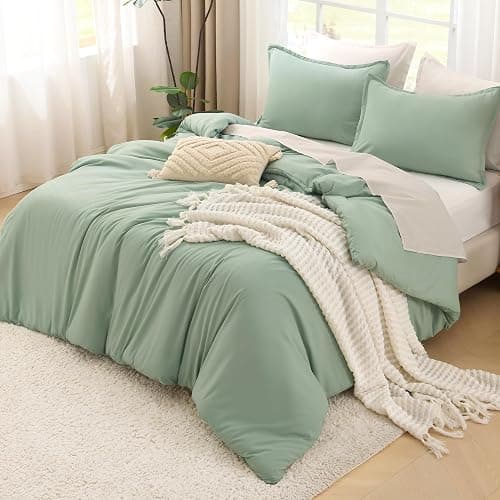 Litanika Queen Comforter Set Sage Green, 3 Pieces Lightweight Comforters Queen Size Solid Bedding Comforters Sets, Down Alternative Comforter Bed Set Quilt Blanket thumbnail 4