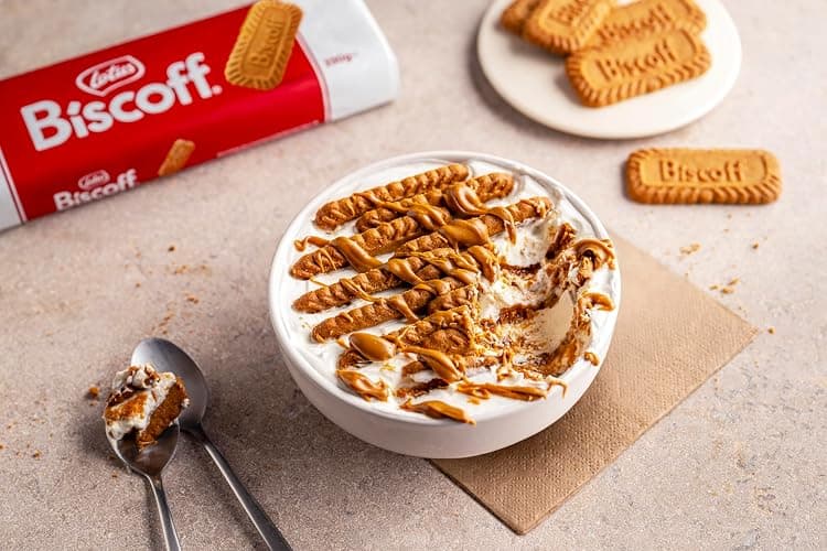 Lotus Biscoff Caramelised Biscuits, 300 Individually Wrapped Packs, Vegan | Caramelised biscuits with ingredients from natural origin, no added colors - 1,875kg - Perfect for offices, cafés & events thumbnail 3