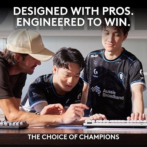 Logitech G PRO X Superlight 2c Wireless Gaming Mouse, 51 g pro-Grade Compact Mouse with 5 programmable Buttons, USB-C Charging, 44K DPI Sensor, up to 8 kHz Polling for PC/Mac - White thumbnail 3