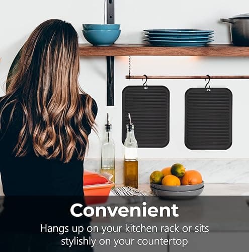 Linda's Essentials Silicone Trivets for Hot Pans and Pots (2 Pack) - Multipurpose Silicone Heat Resistant Mat and Pot Holder Trivet (30 x 23cm) - Heatproof Mats for Kitchen (Black) thumbnail 5