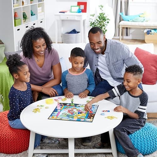 Monopoly Junior Super Mario Edition Board Game, Fun Kids' Ages 5 and Up, Explore The Mushroom Kingdom as Mario, Peach, Yoshi, or Luigi (Amazon Exclusive) thumbnail 9