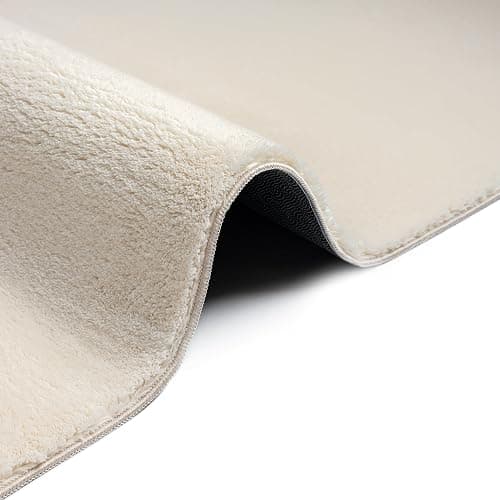 the carpet Relax kuscheliger Kurzflor Teppich, Anti-Rutsch Unterseite, Waschbar bis 30 Grad, Super Soft, Felloptik, Beige, 200 x 280 cm - 200 x 280 cm - Beige thumbnail 3