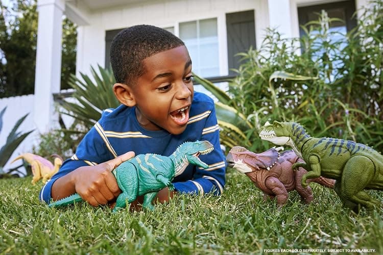 Mattel Jurassic World Wild Roar Dinosaur Action Figure, Pachyrhinosaurus with Continuing Head Strike & Sound, Posable Toy with Digital Play thumbnail 2