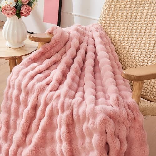 NEWCOSPLAY Faux Fur Throw Blanket Pink Bubble Blanket Thick Warm Soft for Couch Sofa Bed 550GSM (Pink, Throw(50"x60")) thumbnail 8