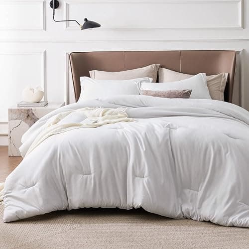 Bedsure Queen Comforter Set - Grayish White Soft Bedding for All Seasons, Cationic Dyed Bed Set, 3 Pieces, 1 Queen Size Comforter (90"x90") and 2 Pillow Shams (20"x26"+2") - Image 1