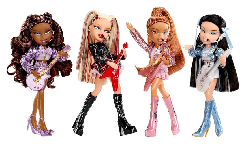 Bratz Pop Starz Jade Fashion Doll with Accessories and Charm thumbnail 7