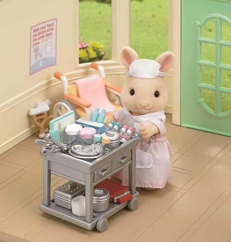 EPOCH Sylvanian Families Shops longing Nurse Set H-13 thumbnail 2