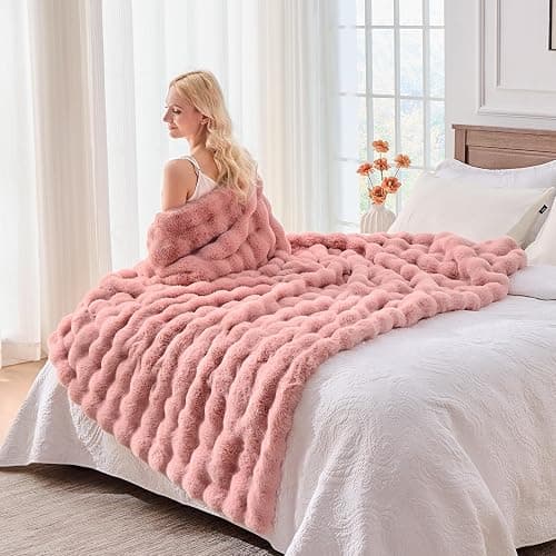 BENVWE Faux Fur Throw Blanket for Couch - Fluffy Soft Thick Bubble Blanket for Living Room Home Decor - Mothers Day Birthday Gifts for Women, Dusty Pink, 51" x 63" thumbnail 4