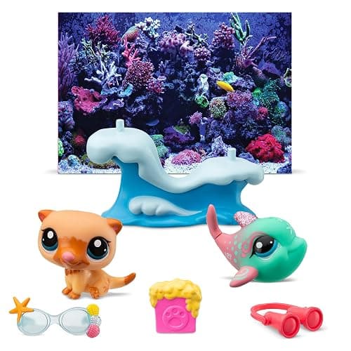 Bandai Littlest Pet Shop Petfluencer Shell-Fie Fun | Petfluencer Set Contains 2 Gen LPS Mini Pet Toys 4 Accessories 1 Backdrop 1 Collector Card And 1 Virtual Code | Collectable Toys For Girls And Boys thumbnail 3