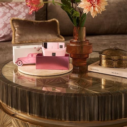 RITUALS The Ritual of Sakura Autoparfum Geschenkset – Enthält ein Autoparfum, eine Packung Autotücher und einen wiederverwendbaren Holzhalter mit 2 nachfüllbare Lufterfrischern thumbnail 2