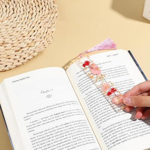 WY LIGHTING LEVEL marque-pages en résine rose avec pompon de fleurs pressées - Accessoires de lecture durables et faits main pour les lecteurs passionnés, les étudiants, femmes thumbnail 2