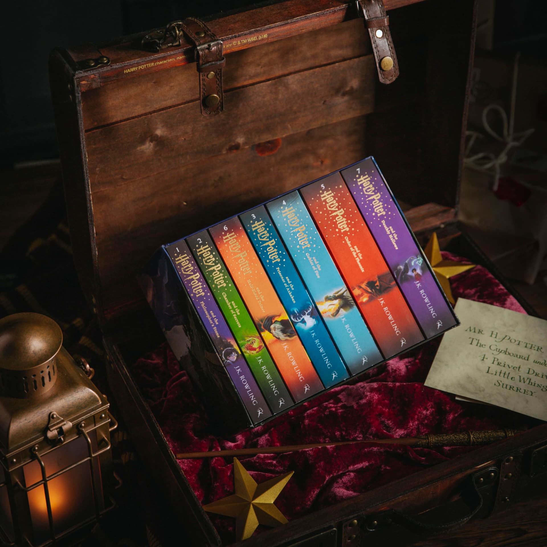 Harry Potter - The Complete Collection 7 Book Boxset: The Complete Collection (Children's Paperback) thumbnail 3