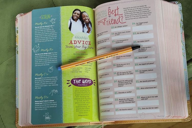 NIV, True Images Bible, Leathersoft, Teal/Gold: The Bible for Teen Girls thumbnail 9
