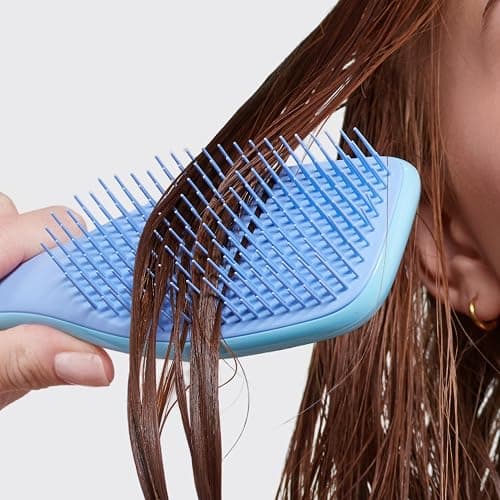 Tangle Teezer Ultimate Detangler Brush for Wet & Dry Hair, Eliminates Knots & Reduces Breakage for Straight to Wavy Hair Types, Denim Blues thumbnail 9