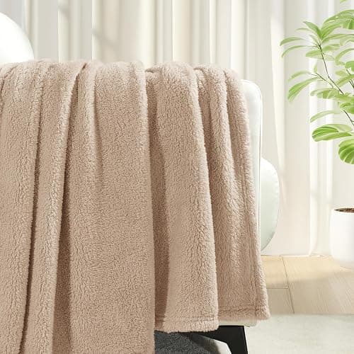 Exclusivo Mezcla King Size Flannel Fleece Blanket, Super Soft Velvet Plush Bed Blanket, Fuzzy Cozy and Warm for Winter, 90x104 Inches, Beige thumbnail 9