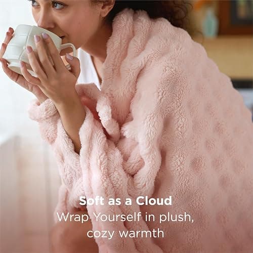 Bedsure 3D Bubble Blanket for Couch - GentleSoft Pink Throw Blanket for Sofa Bed Room Decor - Luxury Warm Cozy Gifts for Grilfriend, All Seasons, Crystal Pink, 50"×60" thumbnail 4