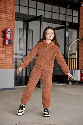 Arshiner Girls 2 Piece Outfits Sweatsuit Fuzzy Long Sleeve Bear Ear Hoodie Sweatshirt and Sweatpant Kids Clothing Sets thumbnail 5