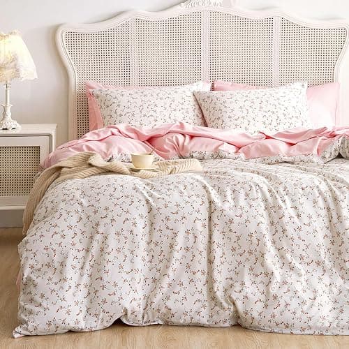 Wake In Cloud - Floral Comforter Set, Coquette Cottagecore Aesthetic Cute Flower Pattern for Women Teen Girls, Soft Lightweight Dorm Bedding, 3 Piece, Pink, Queen Size thumbnail 2