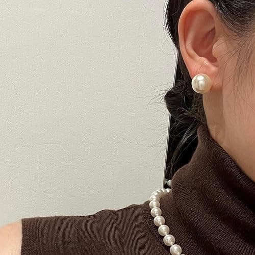 Pearl Clip on Earrings for Women Gold Plated Pearl Earrings Non Pierced Pearl Cuff Earrings Wedding Earrings for Bride Party Prom Jewelry Gifts thumbnail 3
