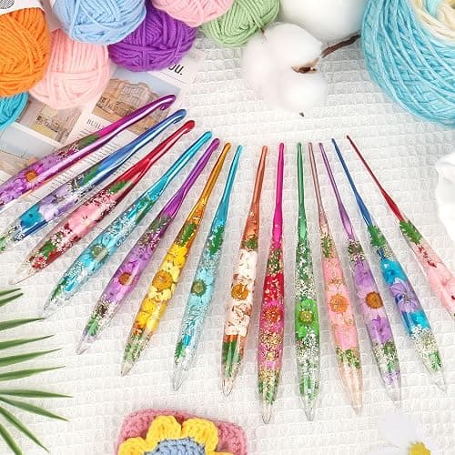 Coopay Crochet Hook, 5.5mm Ergonomic Crochet Hook with Floral Plastic Grips, Stylish and Unique, Ideal for Crocheting Blankets, Dolls, Shawls, Hats, Scarves (I-5.5mm) thumbnail 2