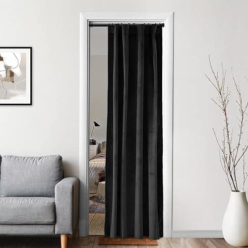 Curtain - Image 1