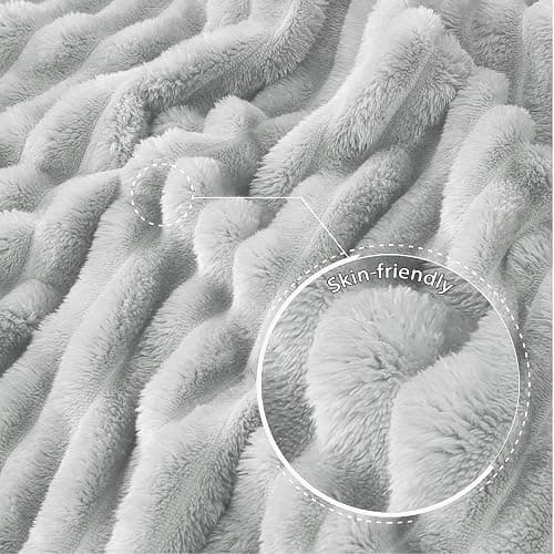 Exclusivo Mezcla Fleece Throw Blanket for Couch, Super Soft Striped Jacquard Bed Blanket, Lightweight Fuzzy Cozy for All Seasons, 50x60 Inches, Light Grey thumbnail 6