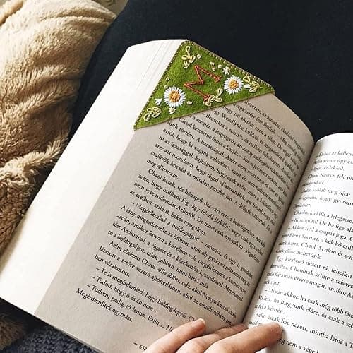 MOTEERLLU Personalized Hand Embroidered Corner Bookmark, Fall-O | A-Z Initial, Cute Book Markers for Reading Women, Book Lovers Gifts for Friends Mom & Teachers, 3.74" thumbnail 7