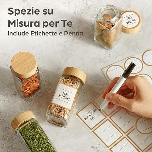 Praknu Barattoli Vetro per Spezie con Coperchi - Set da 12 - Coperchio in Bambù - 120ml - Inclusi Etichette, Spazzola & Cucchiaio in Legno - Contenitori Spezie per Cucina thumbnail 3