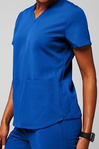 Fabletics Women's Method 2-Pocket Scrub Top - MotionTech, 4-Way Stretch, Wrinkle-Resist, Anti-Shrink thumbnail 4