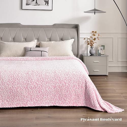 PLEASANT BOULEVARD | Leopard Throw Blanket Fleece, Premium Lightweight Cozy Warm Plush Microfiber Pink Blanket for Couch Sofa and Bed (Pink, Twin (60 x 80 inches)) thumbnail 2