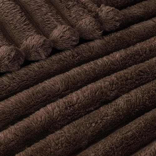 Exclusivo Mezcla Fleece Throw Blanket for Couch, Super Soft Striped Jacquard Bed Blanket, Lightweight Fuzzy Cozy for All Seasons, 127x152 CM, Coffee thumbnail 5