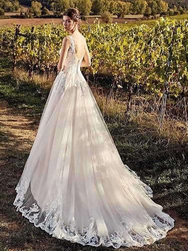 Long Sleeves Wedding Dresses for Bride 2025 Boho Beach A-Line Appliques Lace Bridal Ball Gowns with Train thumbnail 2