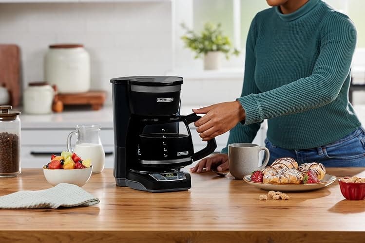 BLACK+DECKER 12-Cup Digital Coffee Maker, Programmable, Washable Basket Filter, Sneak-A-Cup, Auto Brew, Water Window, Keep Hot Plate, Black thumbnail 6