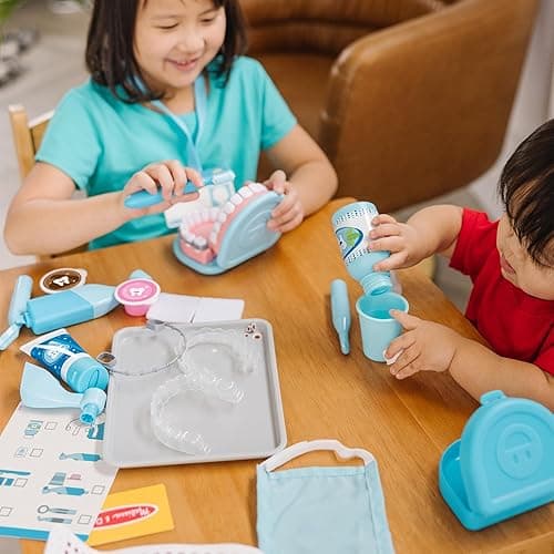 Melissa & Doug Super Smile Dentist Kit with Pretend Play Set of Teeth and Dental Accessories (25 Toy Pieces) Pretend Dentist Play Set, for Kids Ages 3+ thumbnail 3