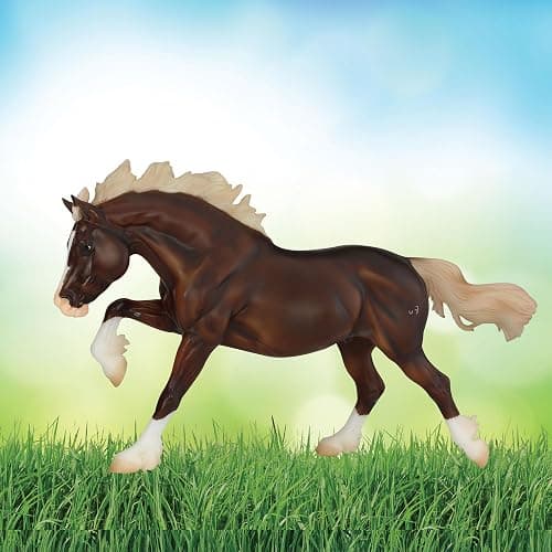 Breyer Horses Traditional Series | Surfer’s Riptide Chincoteague Pony | Horse Figurine | 11.5" L X 8.5" H | Model #B-TR-10289 thumbnail 4