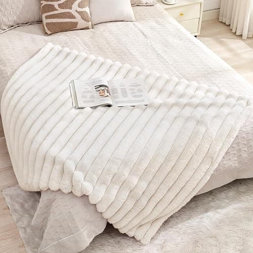 VFROO Faux Fur Throw Blanket for Couch,Cozy Soft Plush Thick Striped Luxury Blanket for Sofa Living Room Bedroom,50 * 60 Inches, White - Image 1