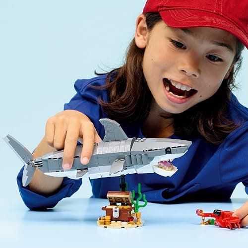 LEGO Creator 3in1 Fierce Shark with a Treasure Chest Toy - Sea Animal Figure Transforms into an Anglerfish or Manta Ray - Room Decor Idea for 8+ Year Old Boys & Girls - 31381 thumbnail 2