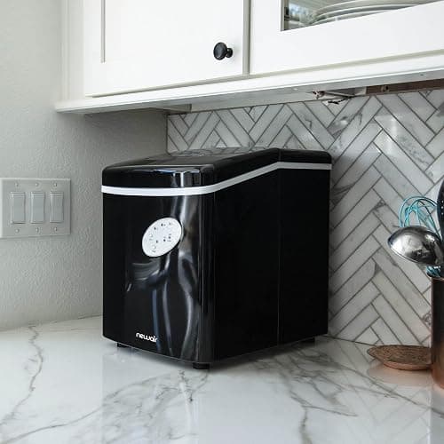NewAir Counter Top Ice Maker Machine (Black), Compact Automatic Ice Maker, Cubes Ready in 6 Minutes, 28 Pounds in 24 Hours - Perfect for Home/Kitchen/Office/Bar thumbnail 8
