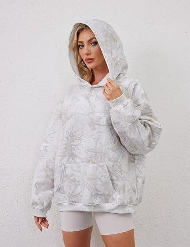 TERIVEEK Women Camo Hoodies Oversized Maple Leaf Fleece Hooded Sweatshirt Long Sleeve Fall Trendy Pullover Hoodie with Pocket thumbnail 4