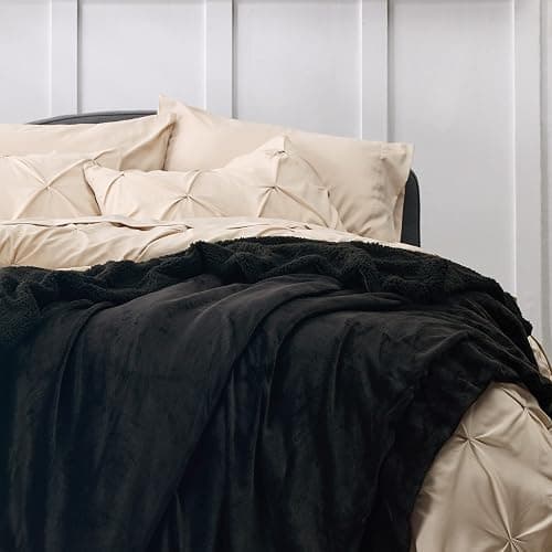 Bedsure Sherpa Fleece Throw Blanket for Couch - Thick and Warm, Soft Fuzzy Plush Throw Blanket for Winter, Black, 50x60 Inches thumbnail 5